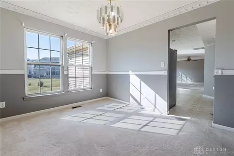 125 Kitty Hawk Dr, Springboro, OH 45066 photo 6