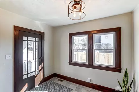 2547 Tecumseh Ave, Springfield, OH 45503 photo 6