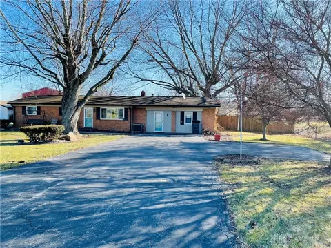 6745 St Rd 227, Richmond, IN 47374
