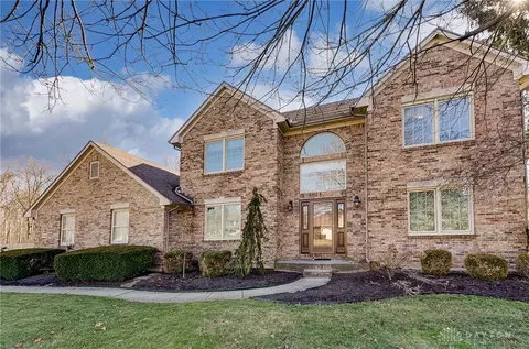 2860 Denham Ct, Washington Township, OH 45458