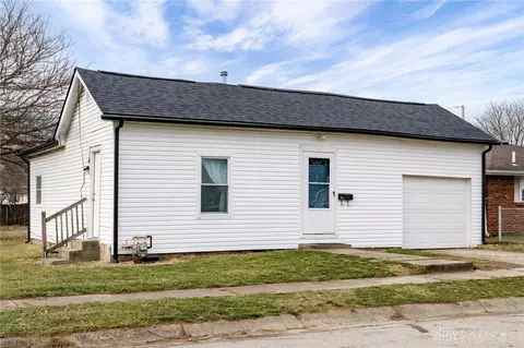 1009 Columbia Ave, Fairborn, OH 45324