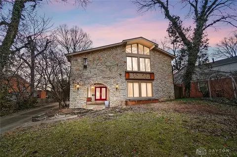 3212 Wrenford St, Kettering, OH 45409