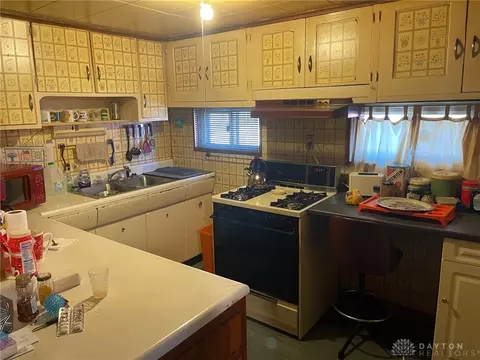 4714 Middle Urbana Rd, Springfield, OH 45503 photo 6