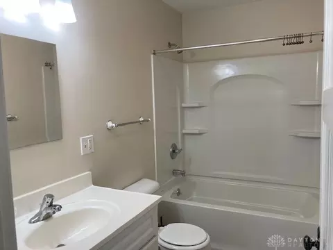 3317 Sharon Ave, Kettering, OH 45429 photo 8