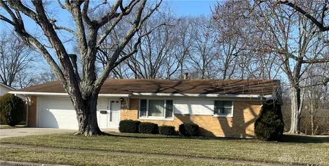 3841 Pobst Dr, Dayton, OH 45420