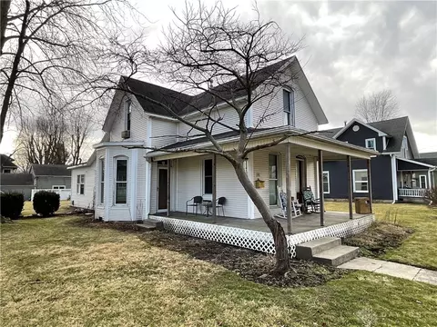 26 W Xenia St, Jamestown, OH 45335