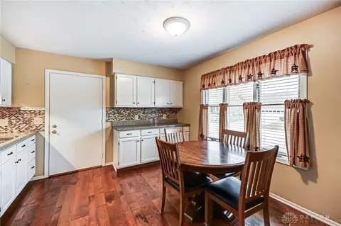 1135 Foxboro Rd, Springfield, OH 45503 photo 16