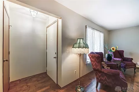 1135 Foxboro Rd, Springfield, OH 45503 photo 8