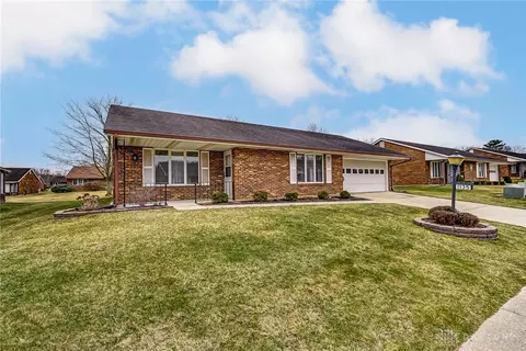 1135 Foxboro Rd, Springfield, OH 45503 photo 3