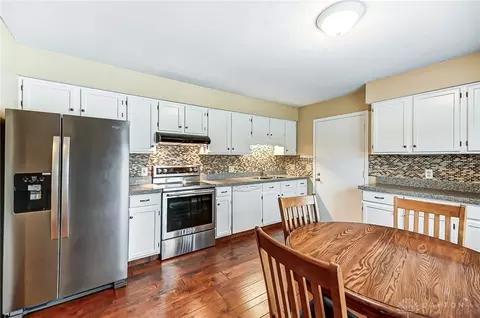 1135 Foxboro Rd, Springfield, OH 45503 photo 13