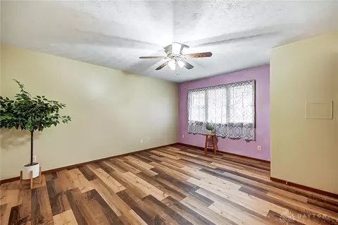 1135 Foxboro Rd, Springfield, OH 45503 photo 19