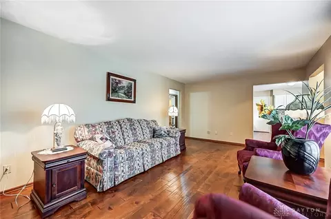 1135 Foxboro Rd, Springfield, OH 45503 photo 11