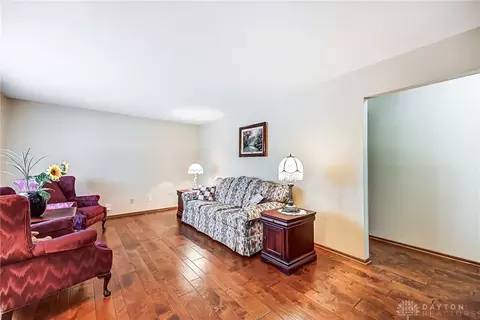 1135 Foxboro Rd, Springfield, OH 45503 photo 12