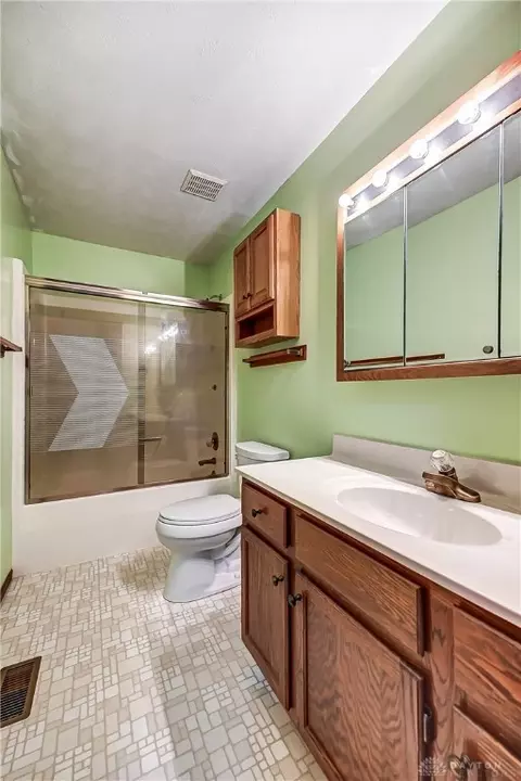 1135 Foxboro Rd, Springfield, OH 45503 photo 31