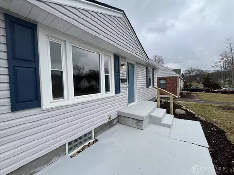 3204 Mirimar St, Kettering, OH 45409 photo 4