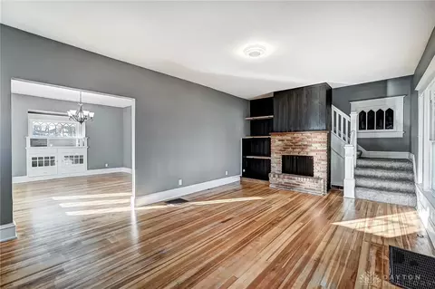457 E Cecil St, Springfield, OH 45503 photo 6
