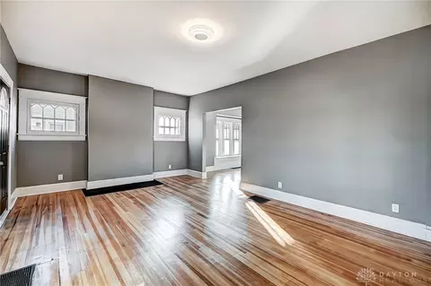 457 E Cecil St, Springfield, OH 45503 photo 9