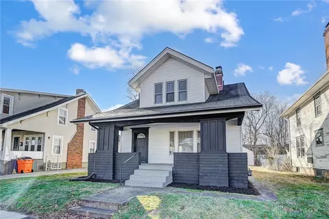 457 E Cecil St, Springfield, OH 45503 photo 3