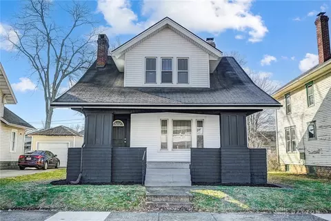 457 E Cecil St, Springfield, OH 45503