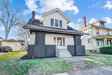 457 E Cecil St, Springfield, OH 45503 photo 2