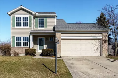 6251 Autumn Meadows Dr, Dayton, OH 45424