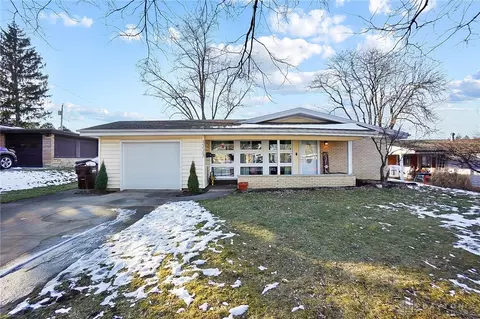 3113 Carrier Ave, Dayton, OH 45429