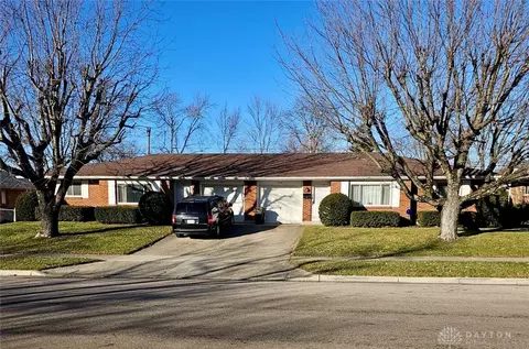 3137 Benchwood Rd, Dayton, OH 45414