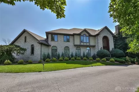 7120 Memory Ln, Dayton, OH 45414
