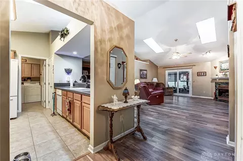 63 Pheasant Run Cir, Springboro, OH 45066 photo 8