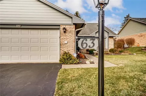 63 Pheasant Run Cir, Springboro, OH 45066