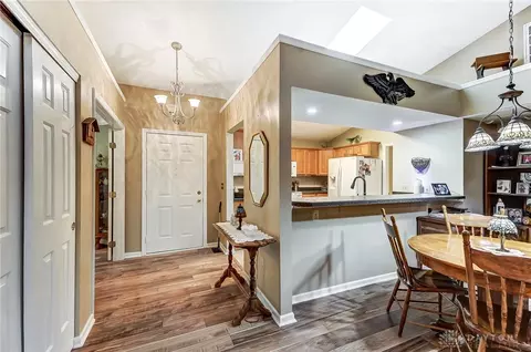 63 Pheasant Run Cir, Springboro, OH 45066 photo 5