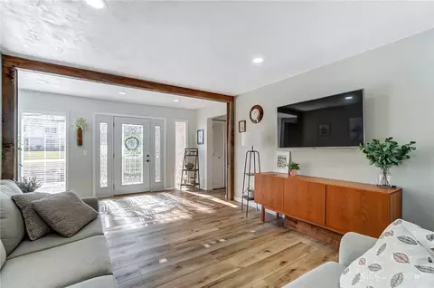 2455 Seneca Dr, Troy, OH 45373 photo 9
