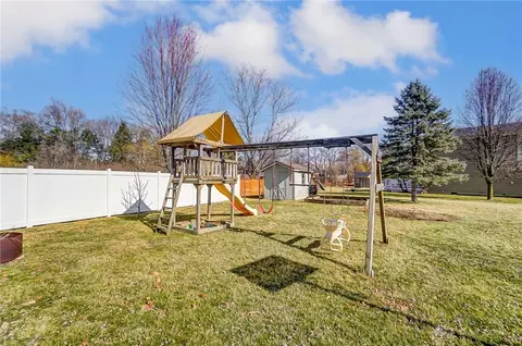 2455 Seneca Dr, Troy, OH 45373 photo 59