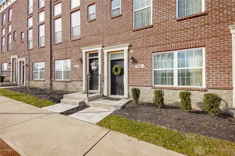 29 Mill Run Pl, Springfield, OH 45502