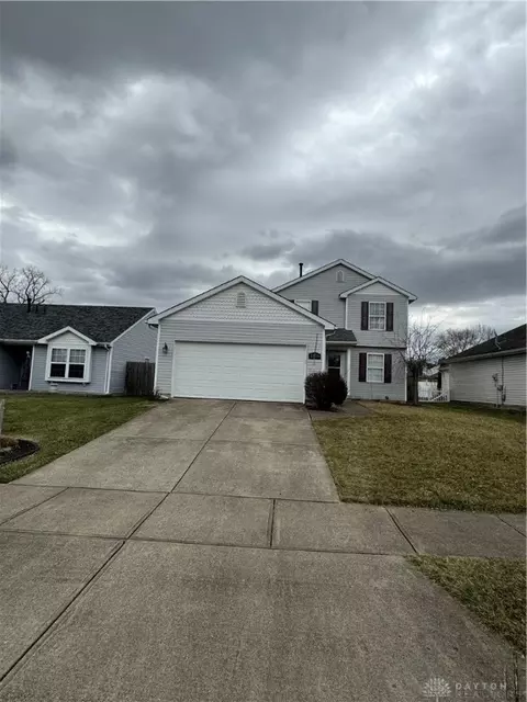 2570 Bridgewood Dr, Middletown, OH 45044
