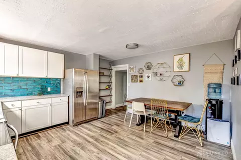 4616 Ward St, Cincinnati, OH 45227 photo 8