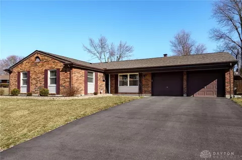 7001 Cliffstone Dr, Dayton, OH 45424