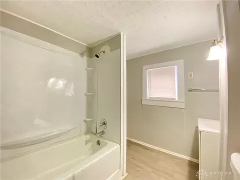 617 N Belmont Ave, Springfield, OH 45503 photo 18