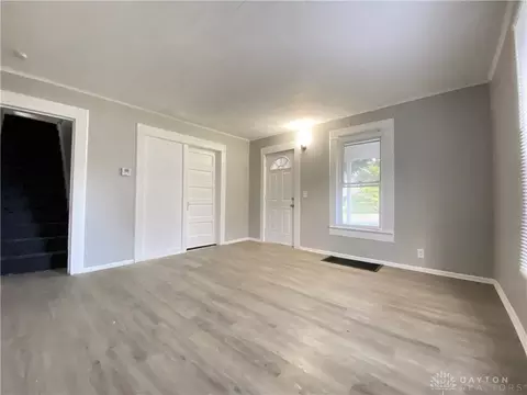 617 N Belmont Ave, Springfield, OH 45503 photo 3
