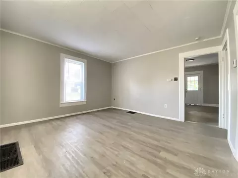 617 N Belmont Ave, Springfield, OH 45503 photo 2