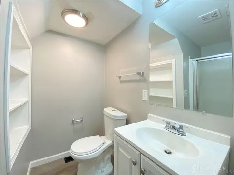 617 N Belmont Ave, Springfield, OH 45503 photo 9