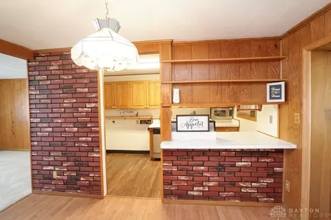 922 Castro Ln, Cincinnati, OH 45246 photo 10