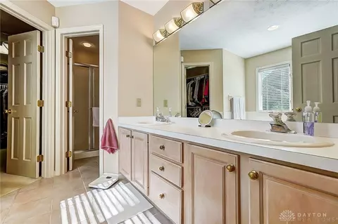 6738 Penridge Dr, Centerville, OH 45459 photo 28