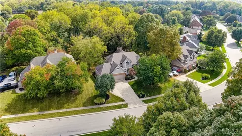 6738 Penridge Dr, Centerville, OH 45459 photo 2