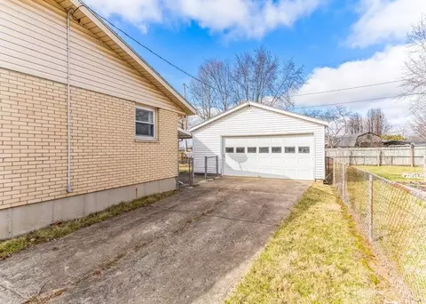 1836 Elaina Dr, Springfield, OH 45503 photo 4