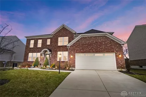 75 Willow Grove Dr, Springboro, OH 45066