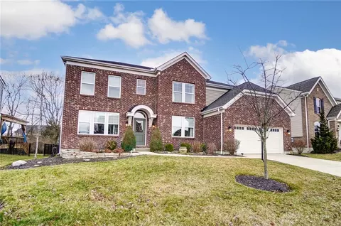 75 Willow Grove Dr, Springboro, OH 45066 photo 2