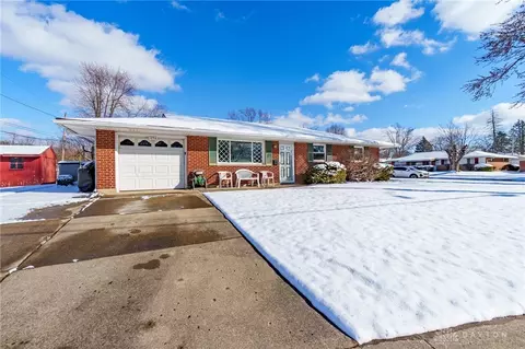 1294 Falke Dr, Dayton, OH 45432