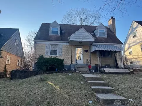 2307 Alpine Way, Dayton, OH 45406