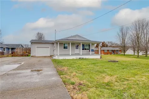3953 N First St, Trenton, OH 45067